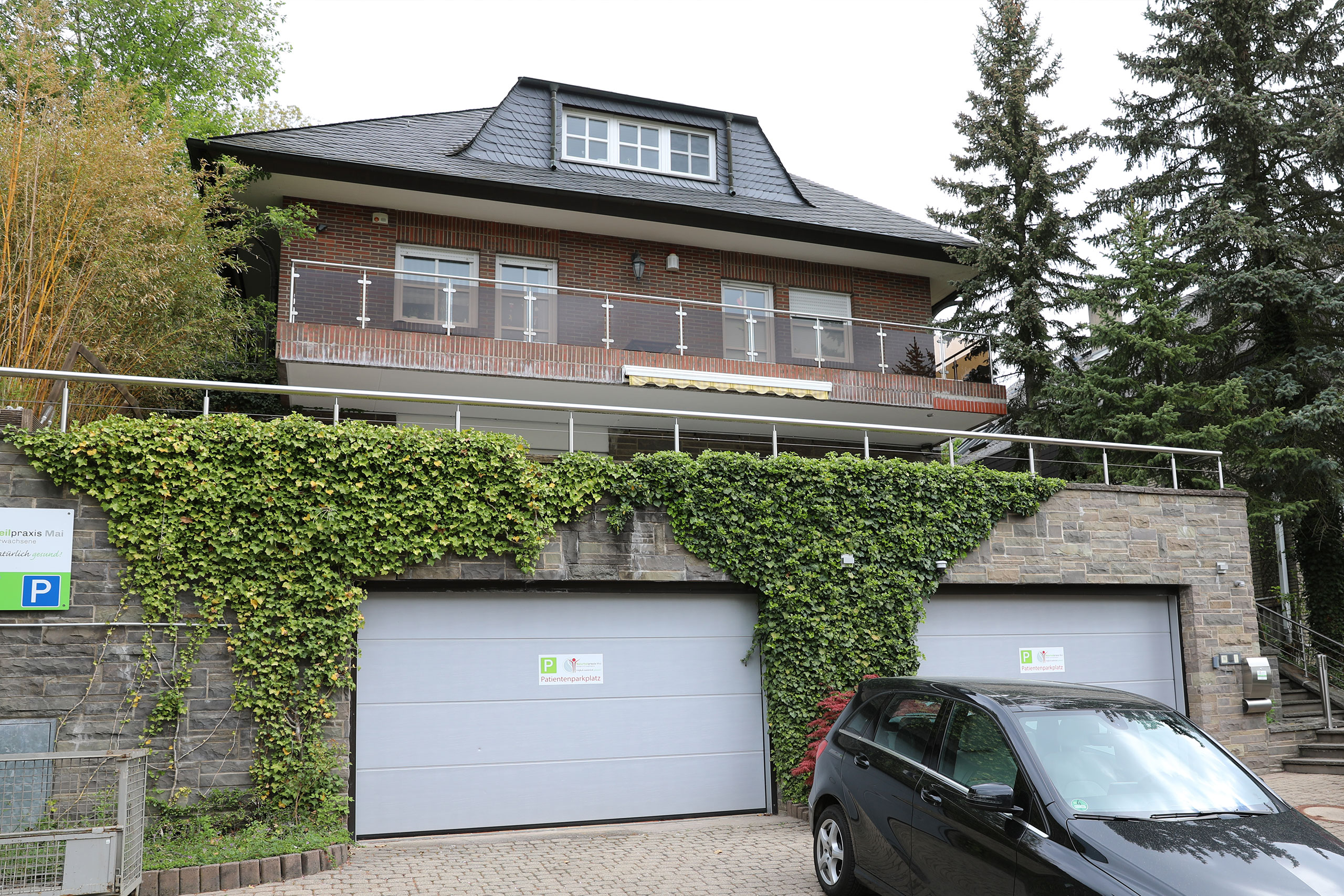 Naturheilpraxis Mai - Eingang